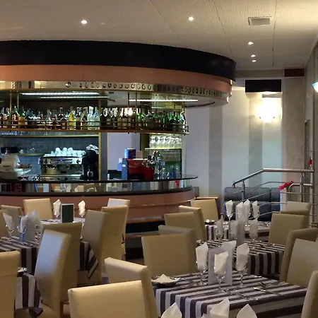 Storione Hotel 3*