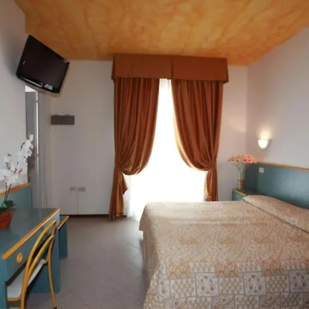 Storione Hotel