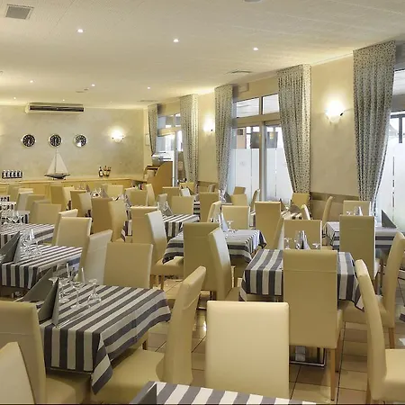 Storione Hotel