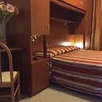 Hotell Storione 3*