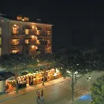 Storione ホテル 3*