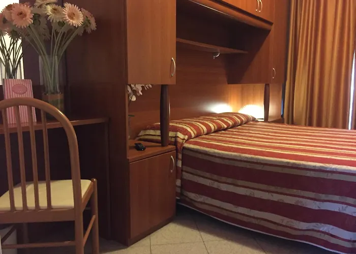 Hotel Storione 3*