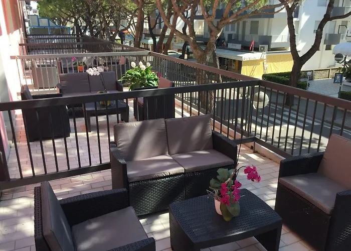 Hotel Storione 3*
